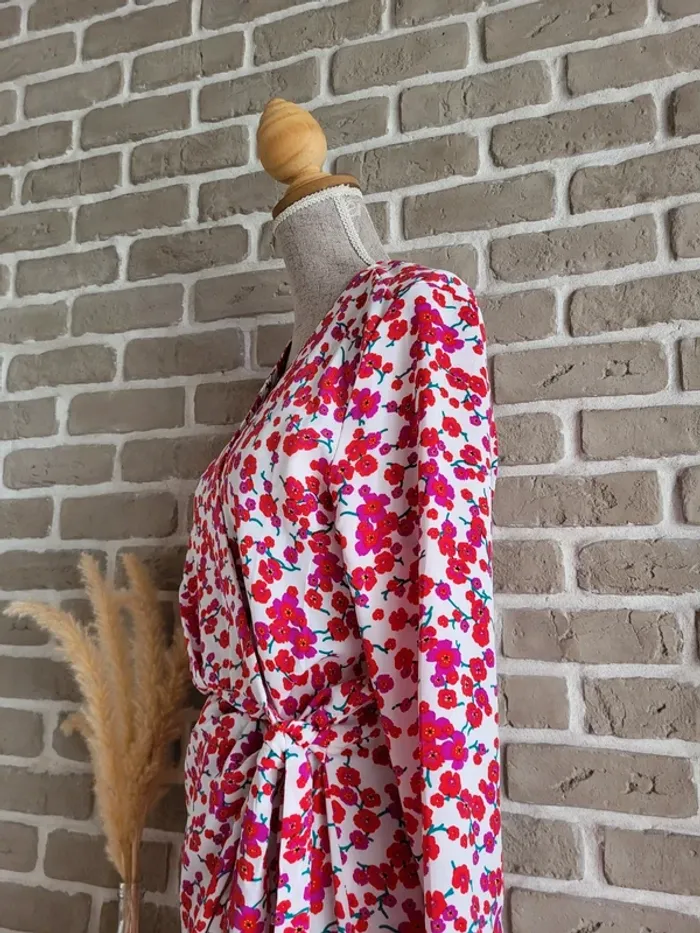 Robe portefeuille fleurie Lili & Lala - photo numéro 11