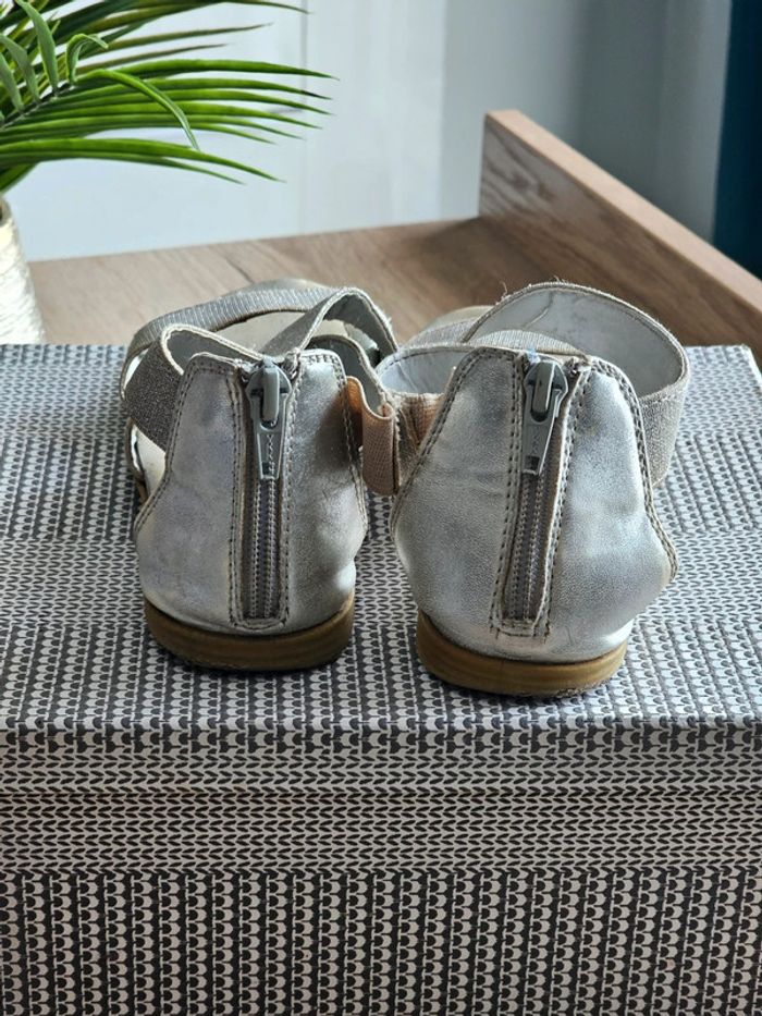 Sandales - photo numéro 4