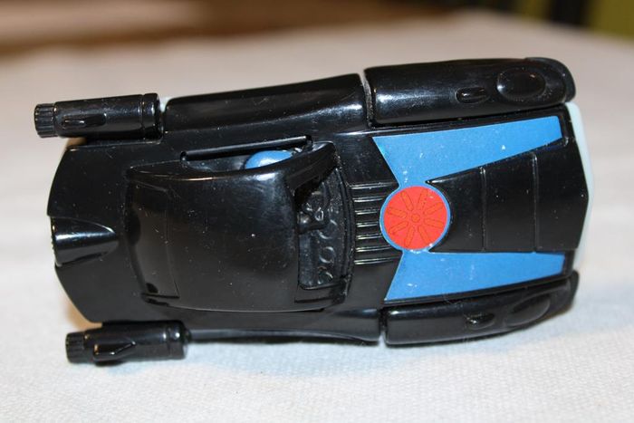 Disney voiture des indestructibles - photo numéro 10