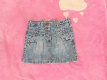 Jupe Okaïdi taille 5 ans en très bon état