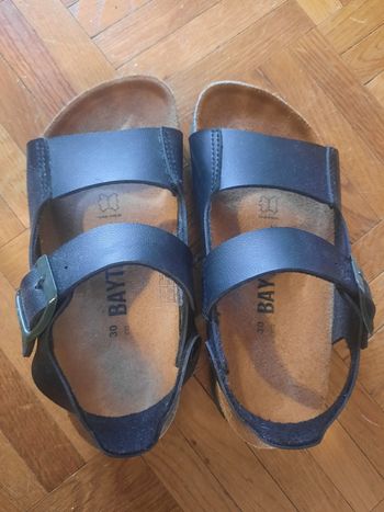 Sandale bayton taille 30