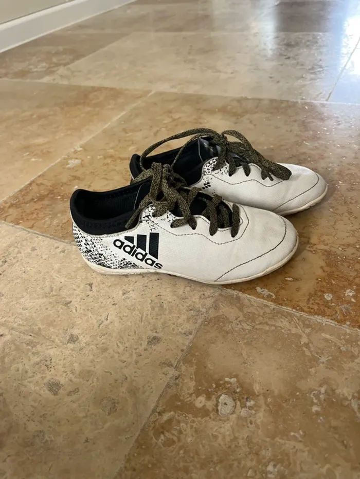 Chaussure de futsal Adidas