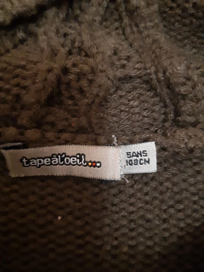 Gilet avec capuche garçon taille 5 ans - photo numéro 2