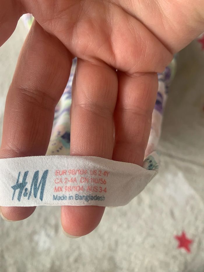 Robe fleurie H&M Lilas et Rose 2-4 ans - photo numéro 3