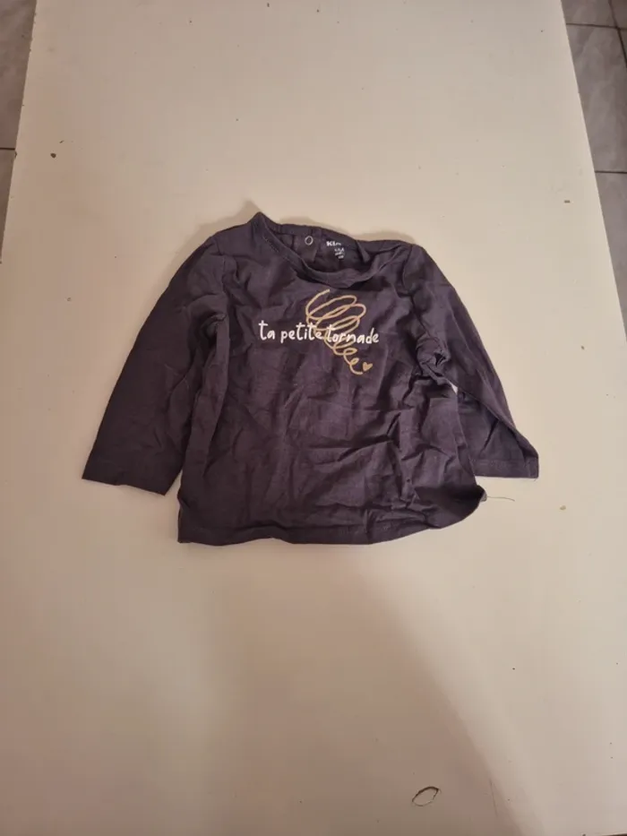 T-shirt à manches longues 6 mois