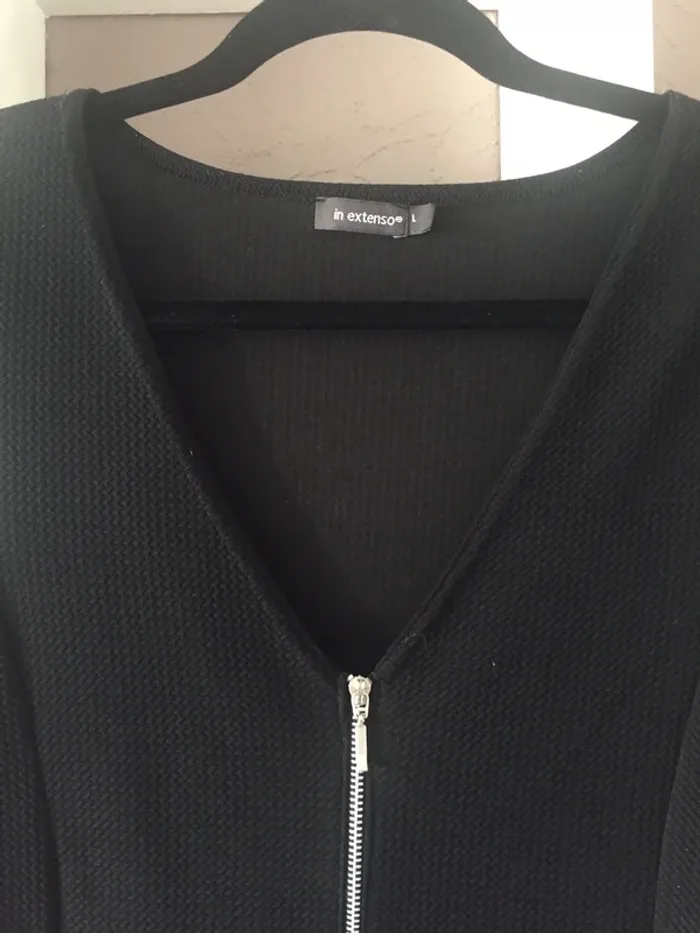 Robe noire taille L - photo numéro 2