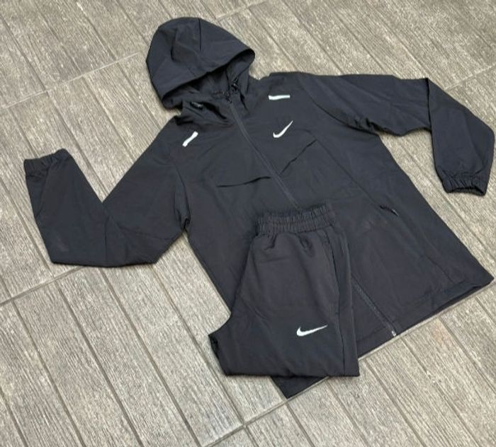 Ensemble nike - photo numéro 6