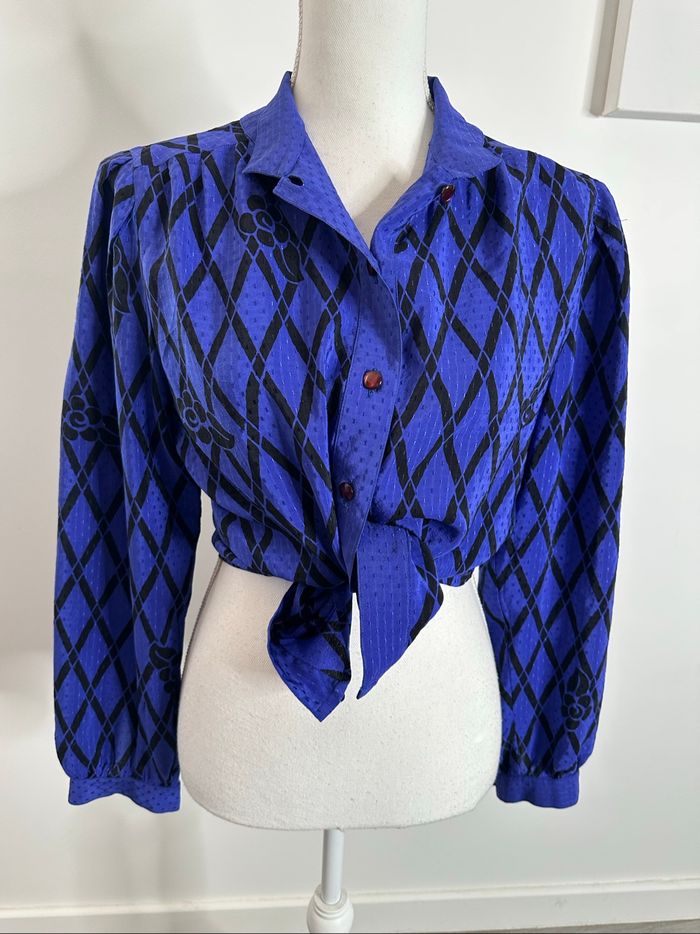 Chemisier en soie violet bleu et noir Louis Féraud Vintage T40 L
