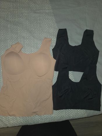 Debardeur et brassières 