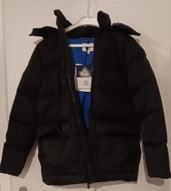 Superbe manteau doudoune pyrenex enfant