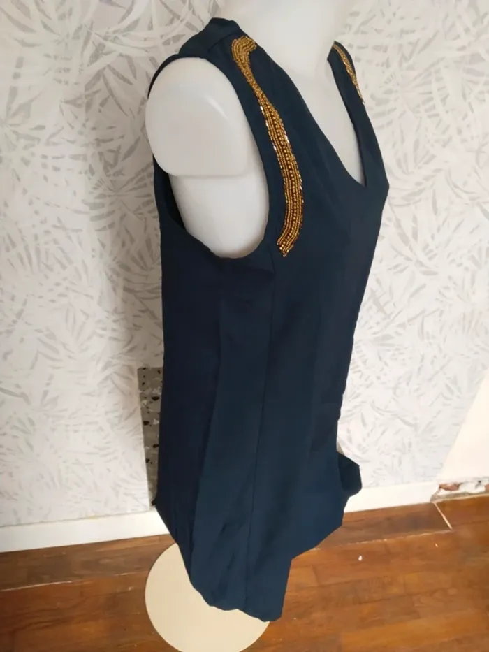 Magnifique robe à sequins marque Kiabi taille 42 - photo numéro 5