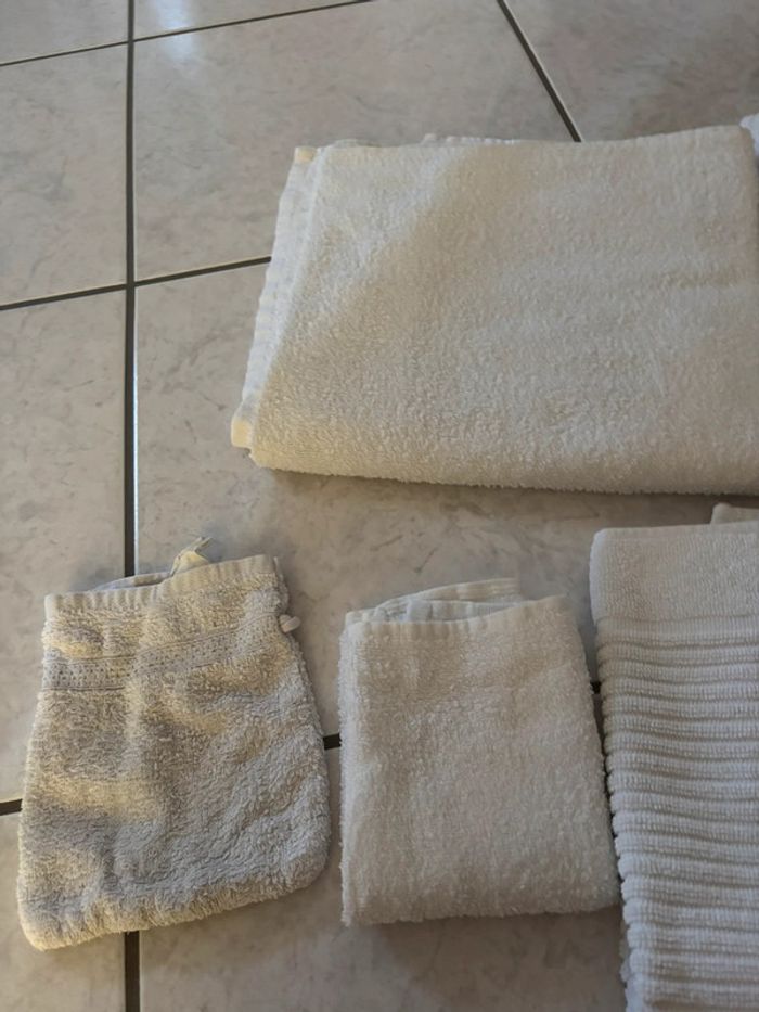 Lot parure de bain (2disponibles) plus cadeau lot torchons - photo numéro 4