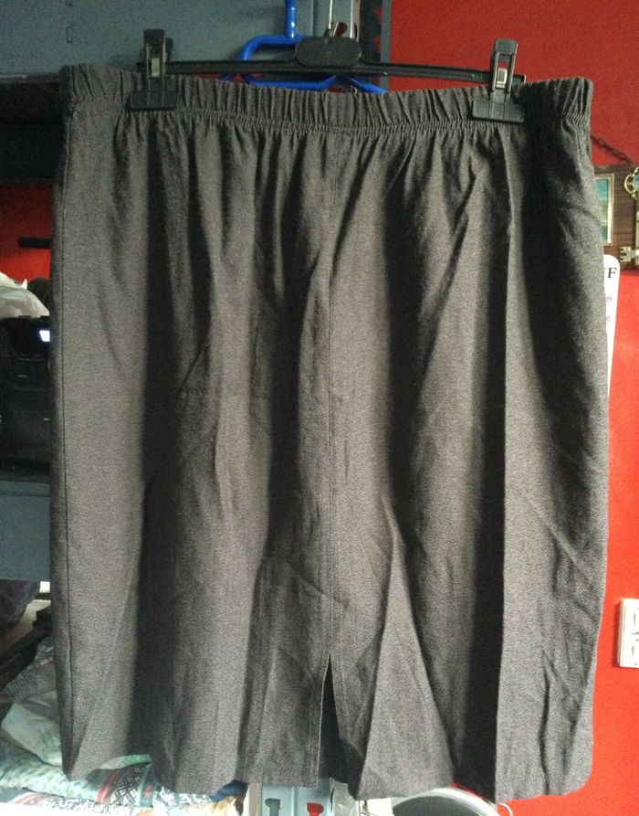 jupe grise piu forte - photo numéro 2