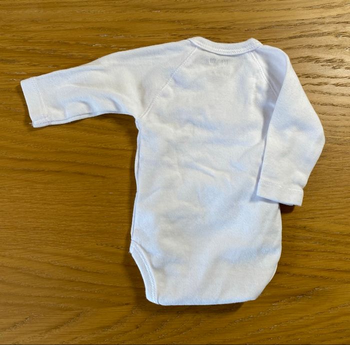 Kiabi Lot de 2 Bodies rose/blanc Taille Naissance - photo numéro 2