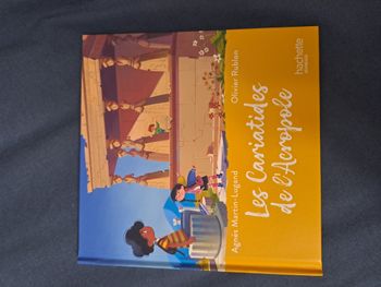 Livre Les Cariatides de l'Acropole NEUF