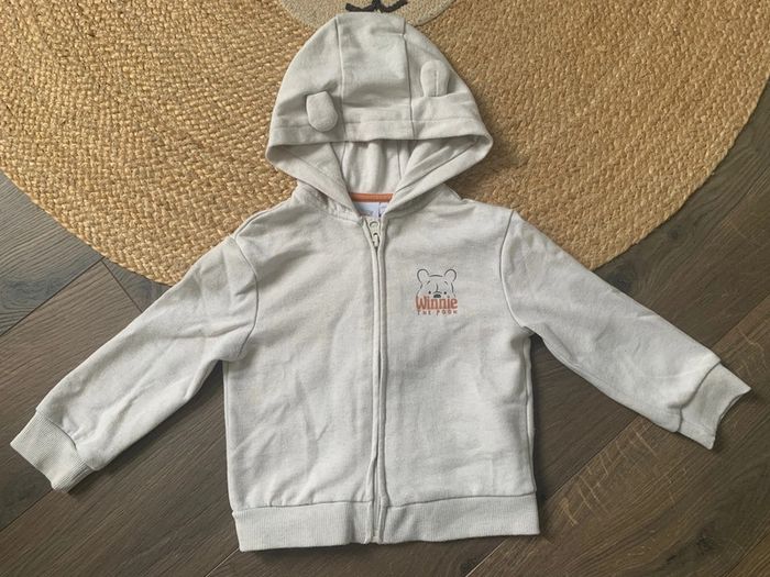 Sweat hoodie capuche zippé beige Disney Winnie l’ourson 24 mois 2 ans - photo numéro 2