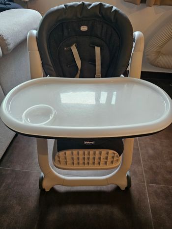 Chaise haute polly progrès5