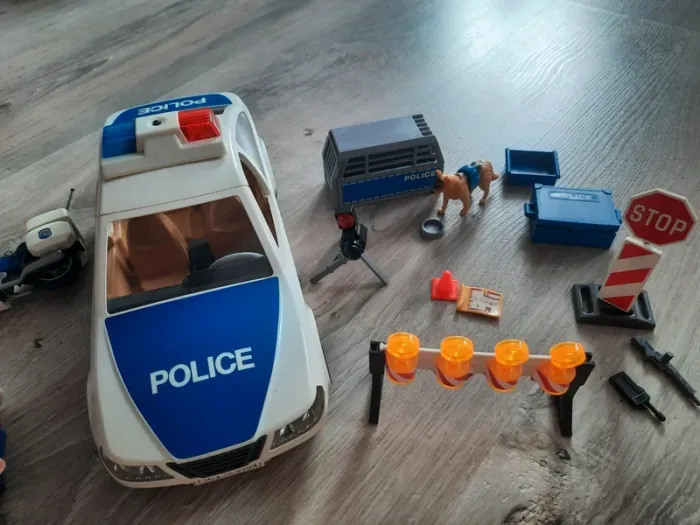 Lot playmobil 'Police' - photo numéro 3