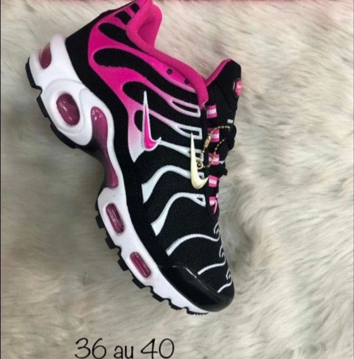 Nike tn noir rose blanc 38 - photo numéro 4