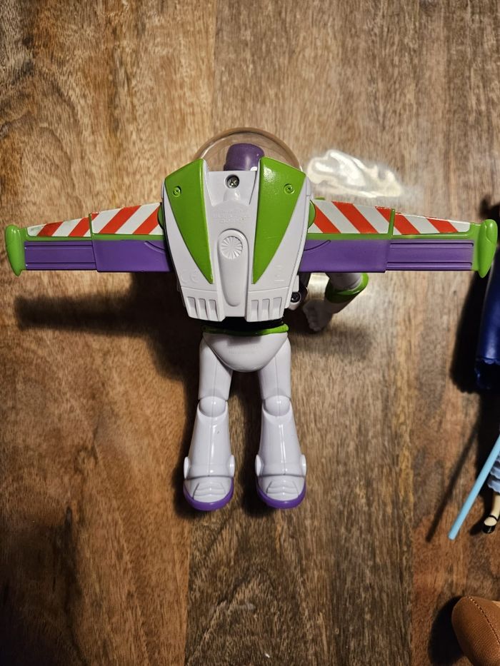 Figurine buzz l'éclair Disney pixar toy story - photo numéro 2