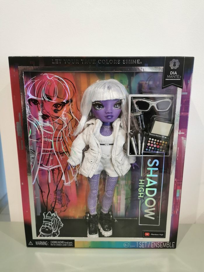 poupée shadow high