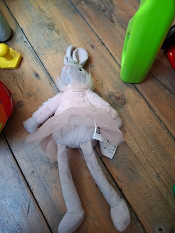 Lapin peluche