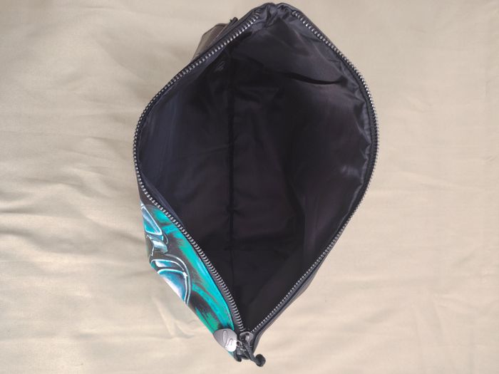 Pochette Sanctum Crâne Turquoise - Style Rock / Gothique - photo numéro 3