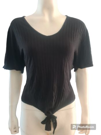 Tee shirt matière moulante