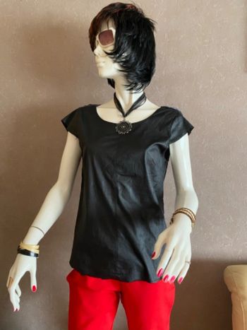 Haut bi matiere noir Liu Jo T40