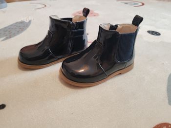Chaussures bleue vernis