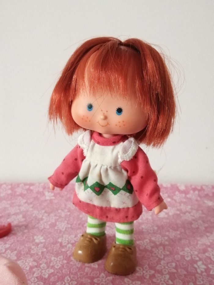 Poupée Charlotte aux fraises vintage - photo numéro 6
