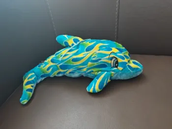 Peluche dauphin multicolore taille moyenne