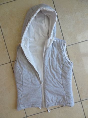 Gilet molletonné sans manches réversible