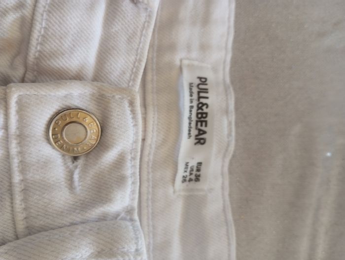 Jean blanc Pull & Bear - photo numéro 2