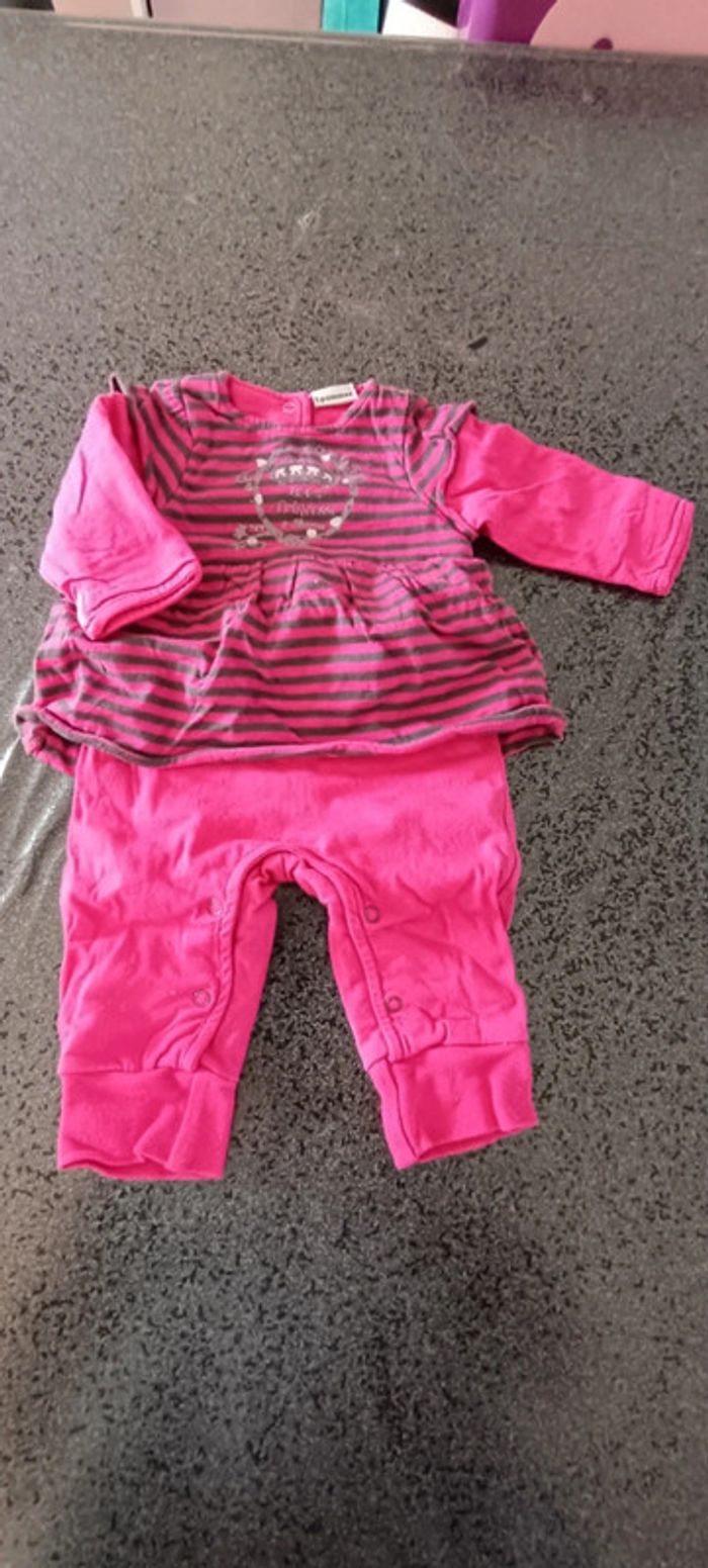 Lot barboteuse fille 3 mois - photo numéro 9