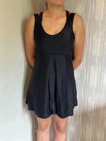 Robe de bain avec culotte taille 46 neuve sans étiquette•