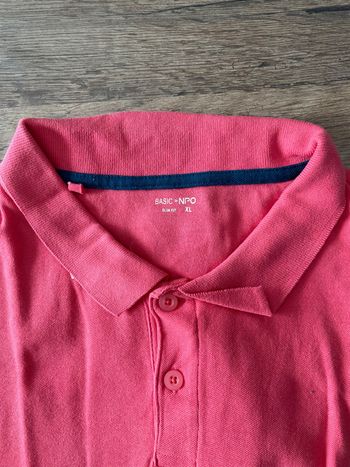 Polos