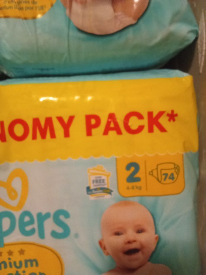 Taille 2 Pampers premium - photo numéro 2