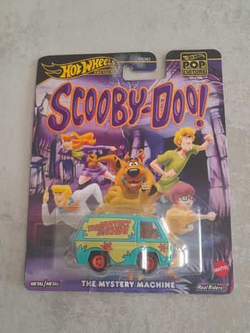 Hot Wheels Premium Mystery Machine Scooby Doo