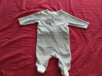 Pyjama velours Mes petits cailloux taille 1 mois