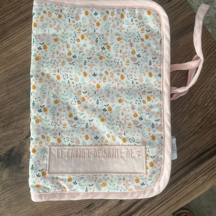 Protection carnet de santé