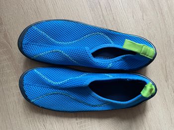 Chaussures aquatiques 34/35