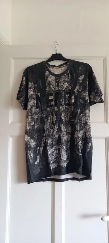 T-shirt M Life is à joke X eleven gris noir blanc