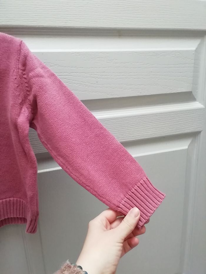 Vends  pull  rose - photo numéro 3