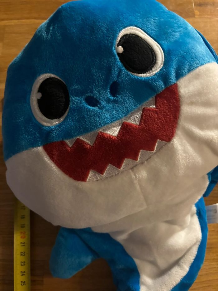 Sac à dos requins 🦈 - photo numéro 3