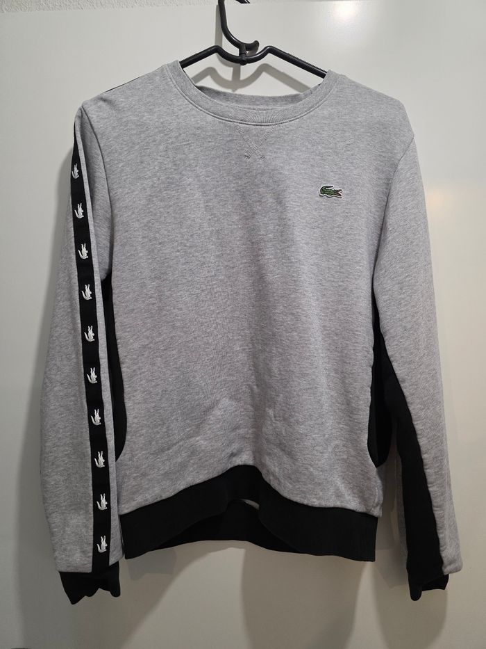 Pull Lacoste 🐊 Taille S 📏