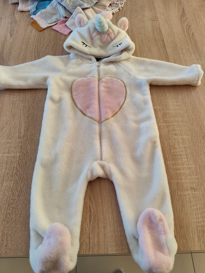 Sur-pyjama licorne