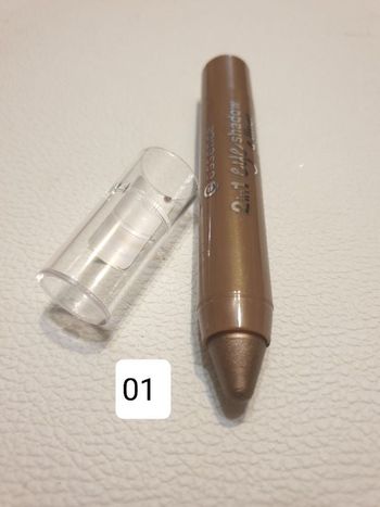 Crayon 2 en 1 Essence 01