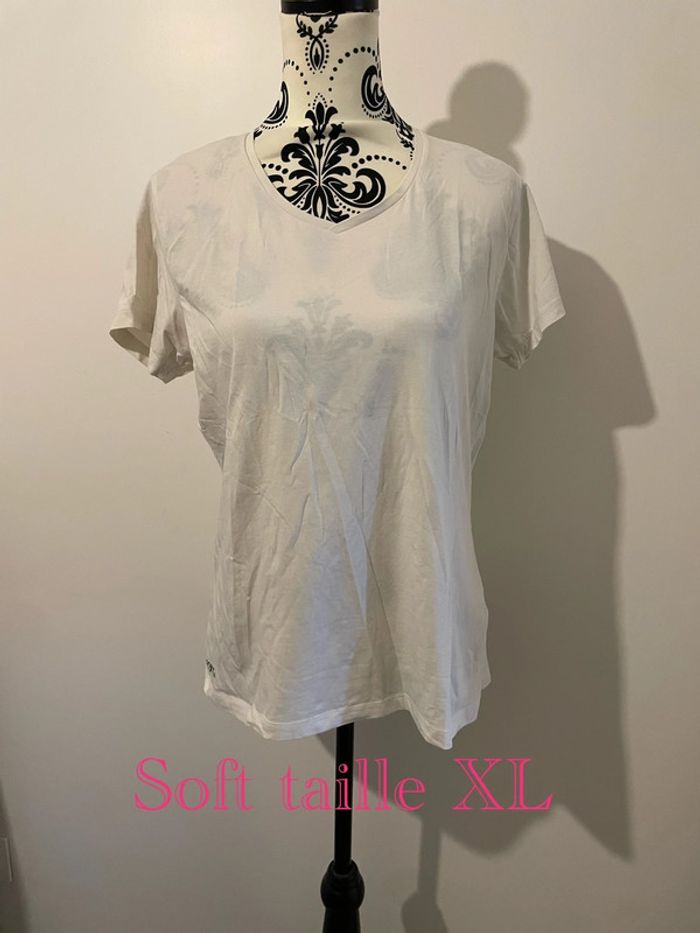 T-shirt manche courte extensible blanc col V Soft taille XL