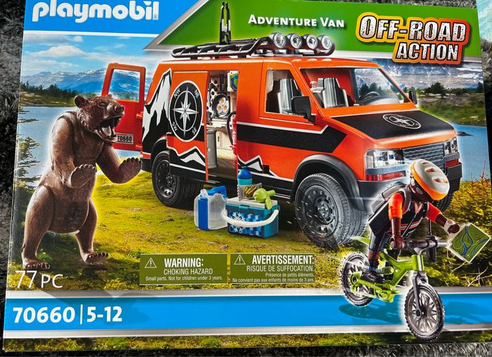 Playmobil Off-Road Action 70660 - Adventure Van